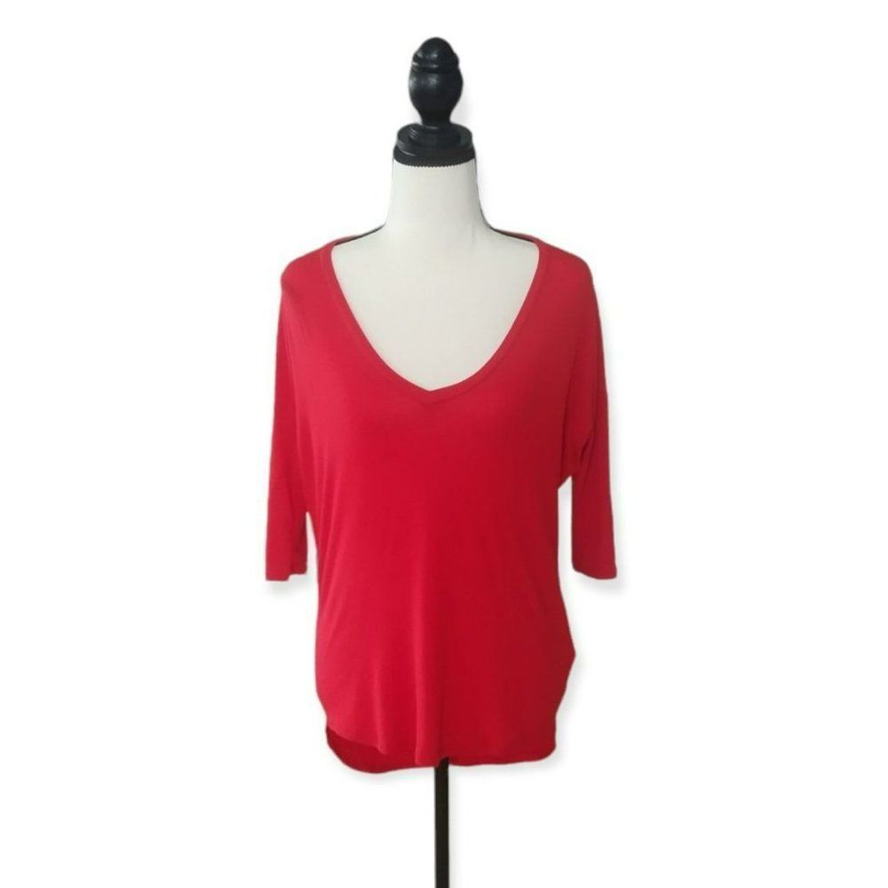 Express Red V-Neck 3/4 Length Sleeve Shirt